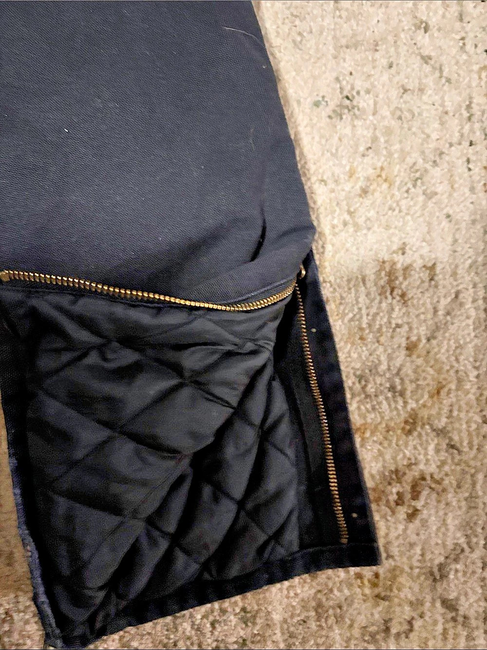 Carhartt Children’s PPP Quilt-Lined Washed Duck Bib Overalls Black Size 6 - Picture 4 of 5